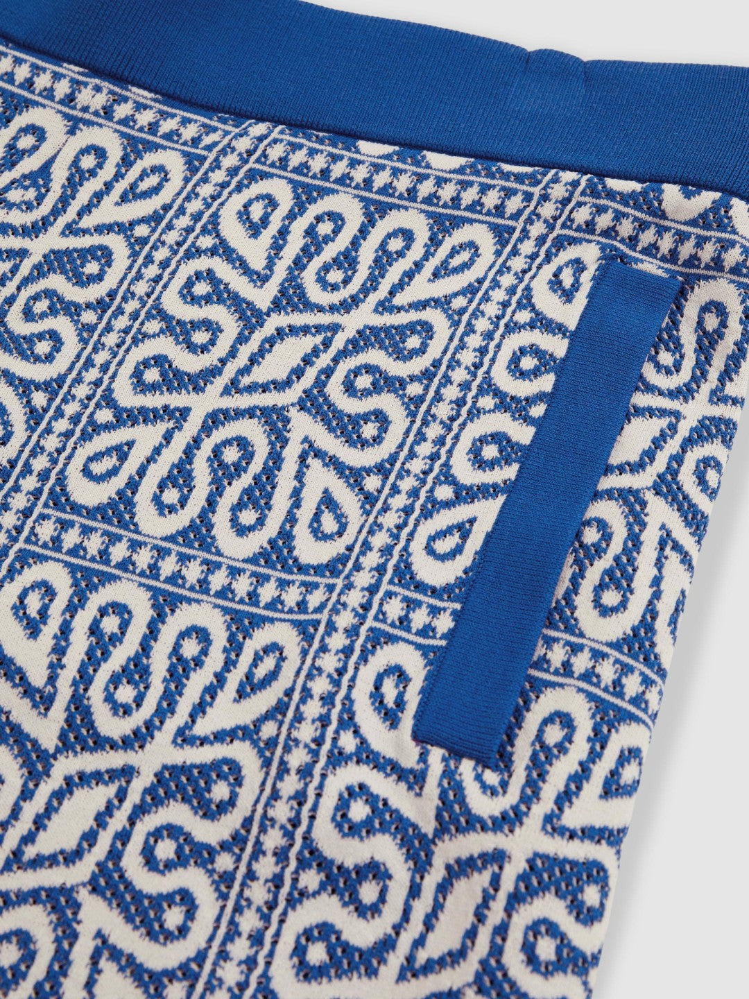 Tile Pattern Knit Shorts in Blue/White | Reiss Men Signature