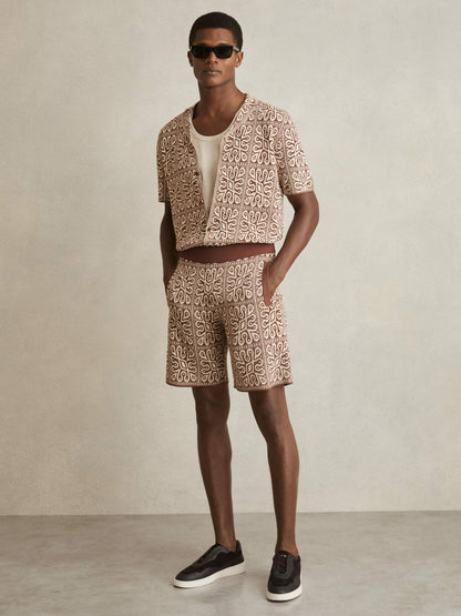 Tile Pattern Knit Shorts in Brown/White | Reiss Men Premium