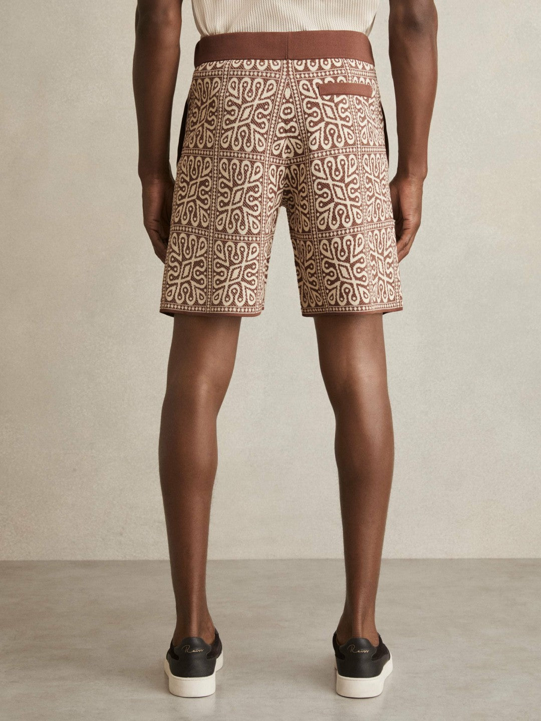 Tile Pattern Knit Shorts in Brown/White | Reiss Men Premium