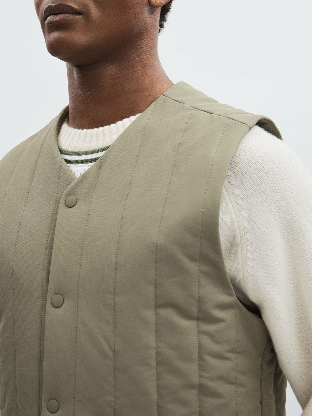 Les Deux Quilted Technical Gilet in Green | Reiss Men Premium