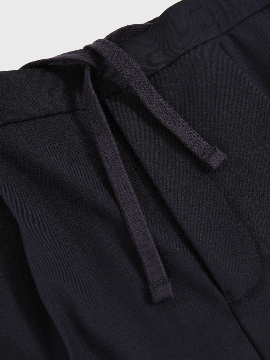 Relaxed Drawstring Shorts in Navy | Reiss Men Exclusive