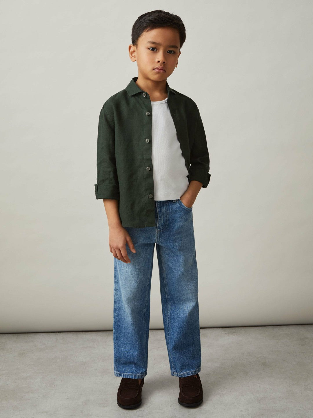3-9 yrs Linen Cutaway Collar Shirt in Dark Green | Reiss Children & Baby Trending