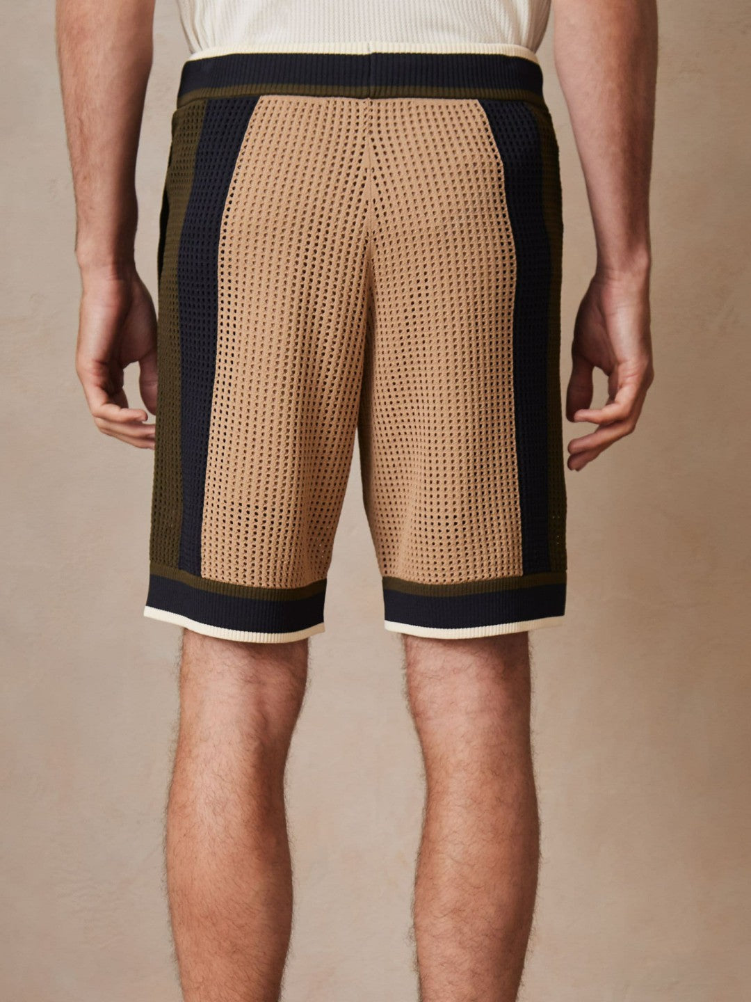 | Ché Crochet Colour-Block Shorts in Camel/Green | Reiss Men Signature