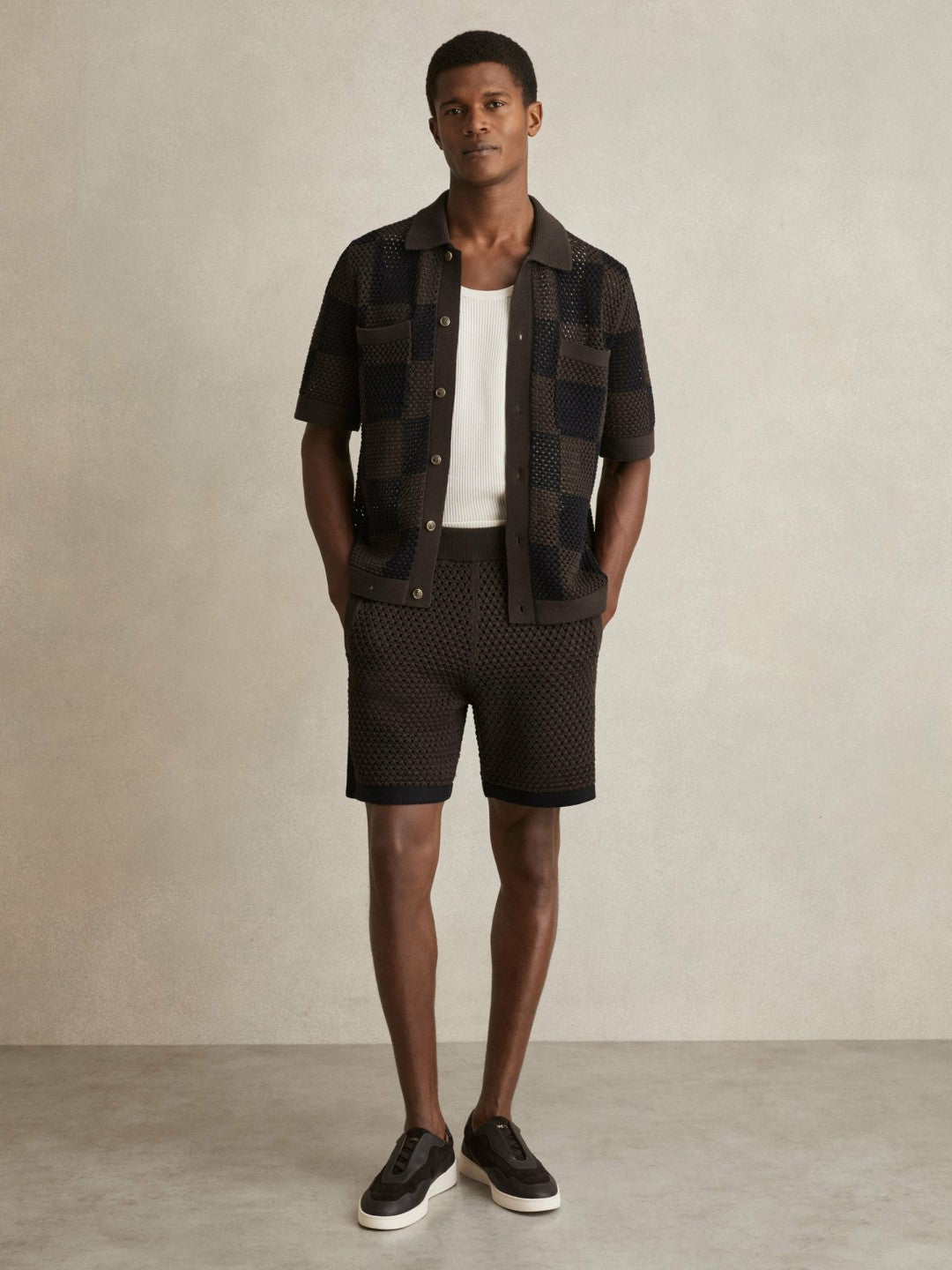 Cotton-Blend Crochet Shorts in Chocolate/Navy | Reiss Men Premium