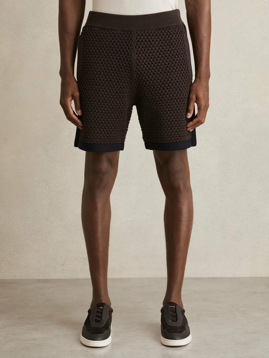 Cotton-Blend Crochet Shorts in Chocolate/Navy | Reiss Men Premium
