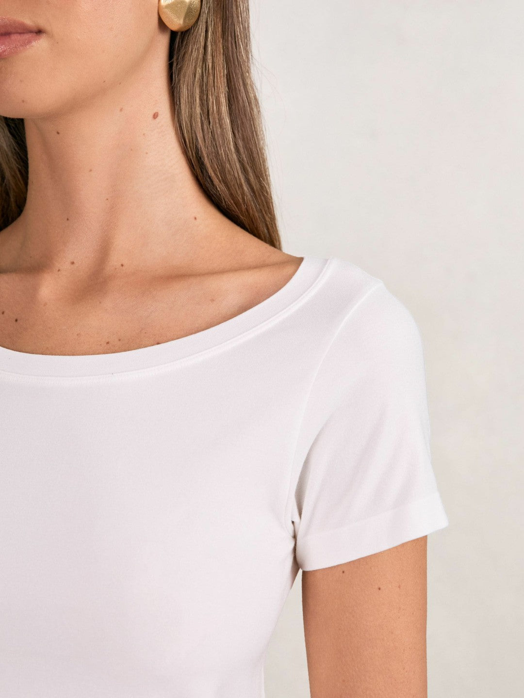 Short Sleeve T-Shirt in Cream | Reiss Women New