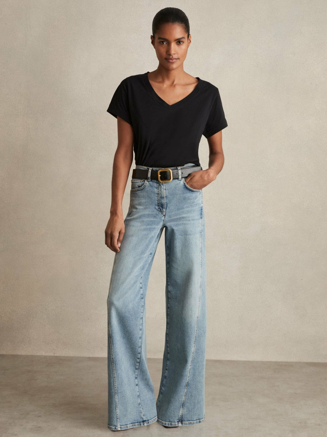 Brushed-Cotton V-Neck T-Shirt in Black | Reiss Women Signature