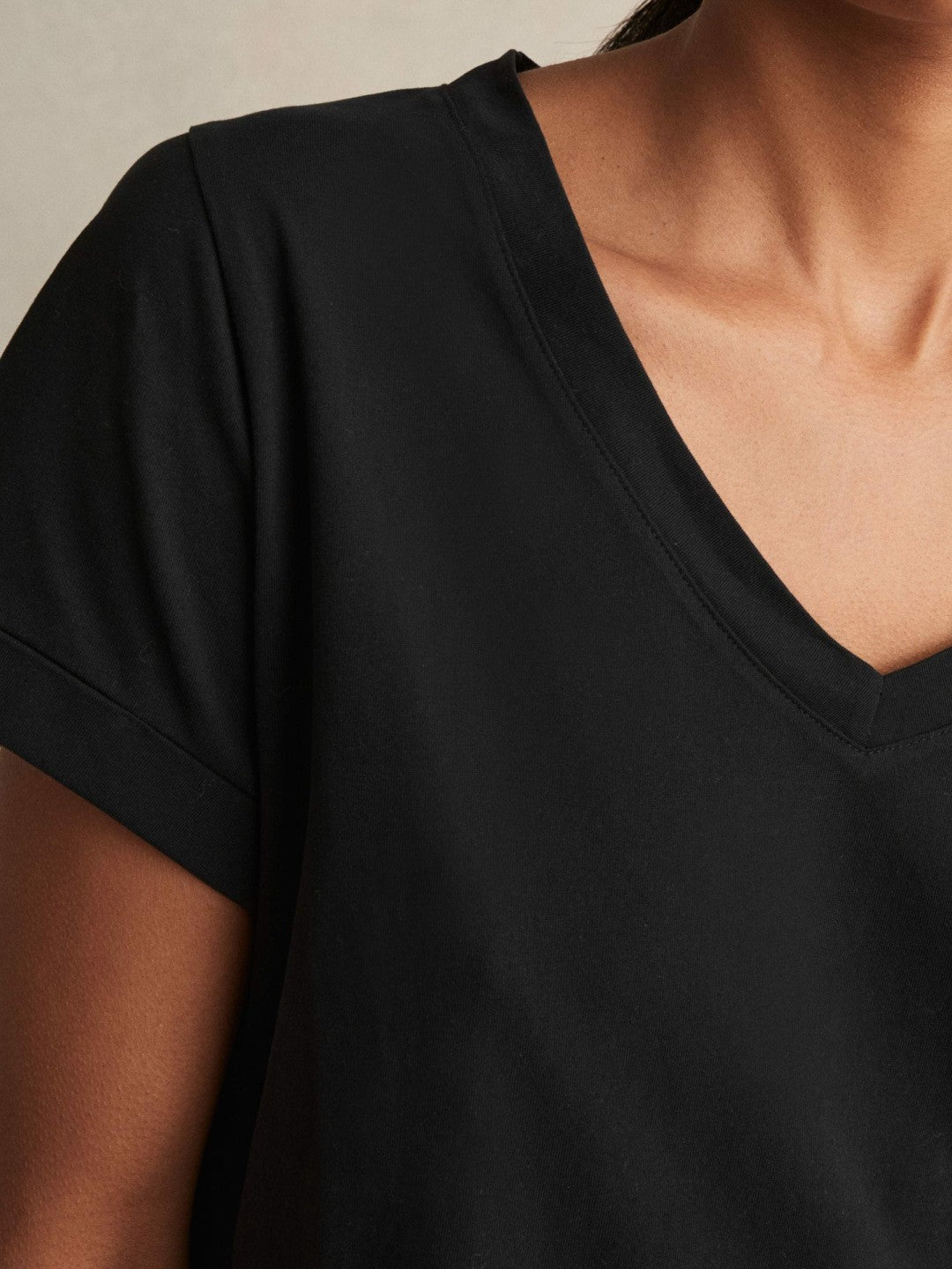 Brushed-Cotton V-Neck T-Shirt in Black | Reiss Women Signature