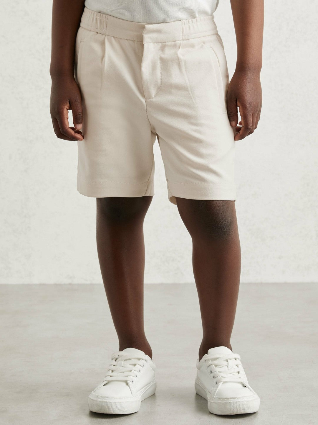 3-9 yrs Relaxed Drawstring Shorts in Off White | Reiss Children & Baby Premium