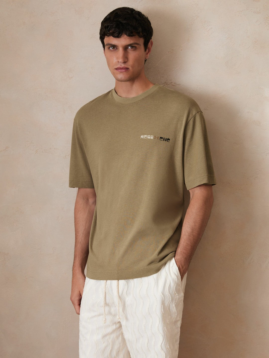 | Ché Cotton-Linen Sunset T-Shirt in Sage Green | Reiss Men Recommended