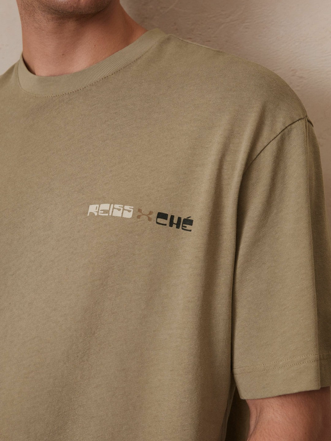 | Ché Cotton-Linen Sunset T-Shirt in Sage Green | Reiss Men Recommended