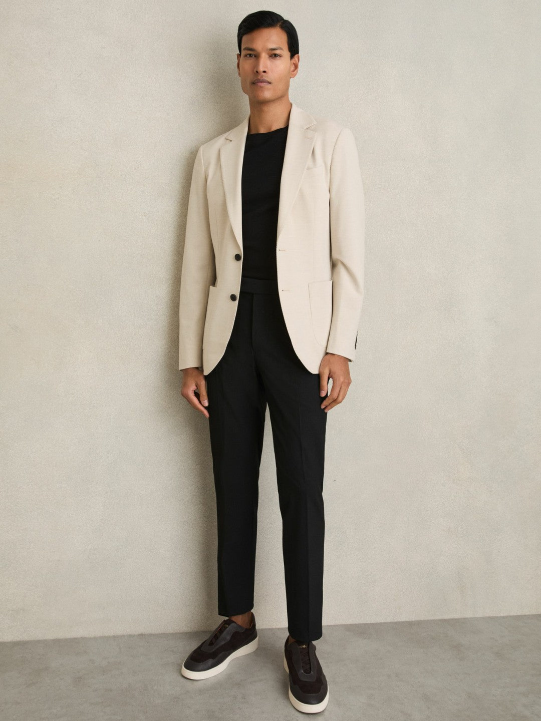 Slim-Fit Internal-Drawstring Trousers in Black | Reiss Men Popular