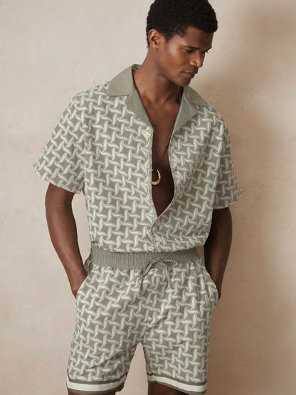 | Ché Motif-Embroidered Shirt in Sage/White | Reiss Men Exclusive