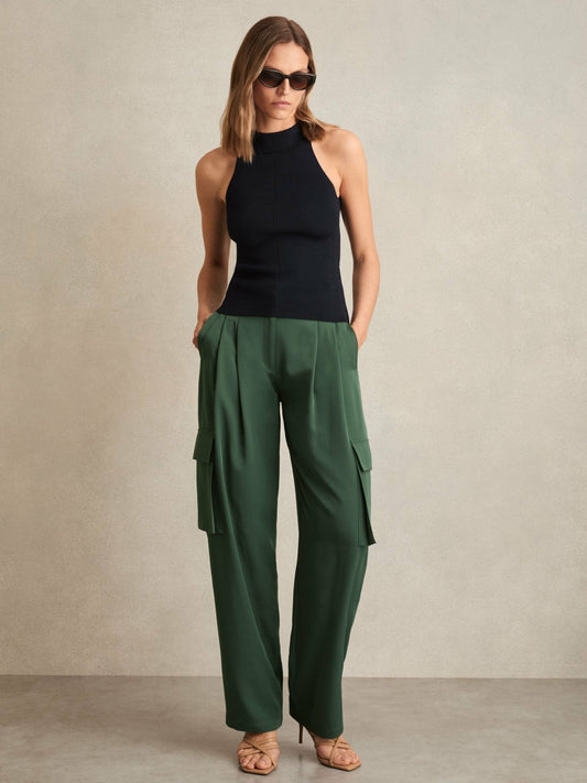 Wide-Leg Pleated Cargo Trousers in Green | Reiss Women New