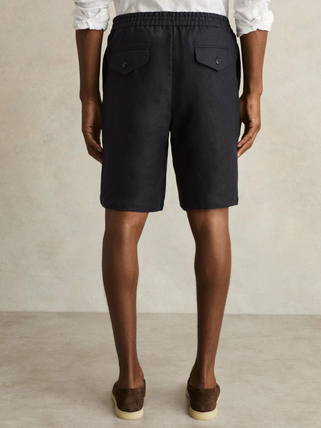 Linen Drawstring Shorts in Navy | Reiss Men Trending