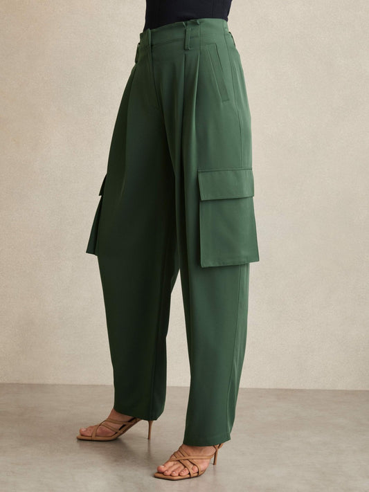 Petite Wide-Leg Pleated Cargo Trousers in Green | Reiss Women Featured