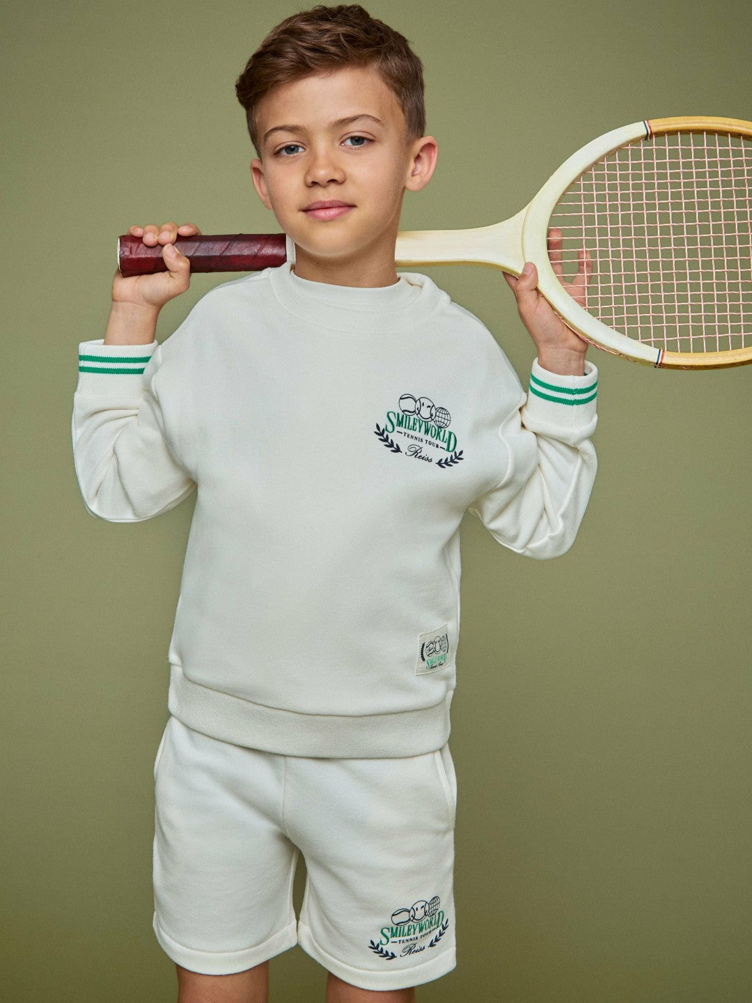 3-9 yrs SmileyWorld Logo Sweatshirt Unisex Fit in White | Reiss Children & Baby New