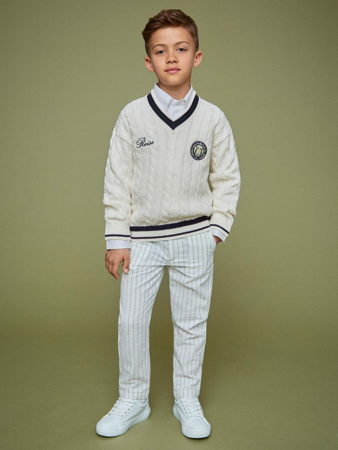 13-14 yrs SmileyWorld Cable-Knit Jumper Unisex Fit in Off White | Reiss Children & Baby Trending