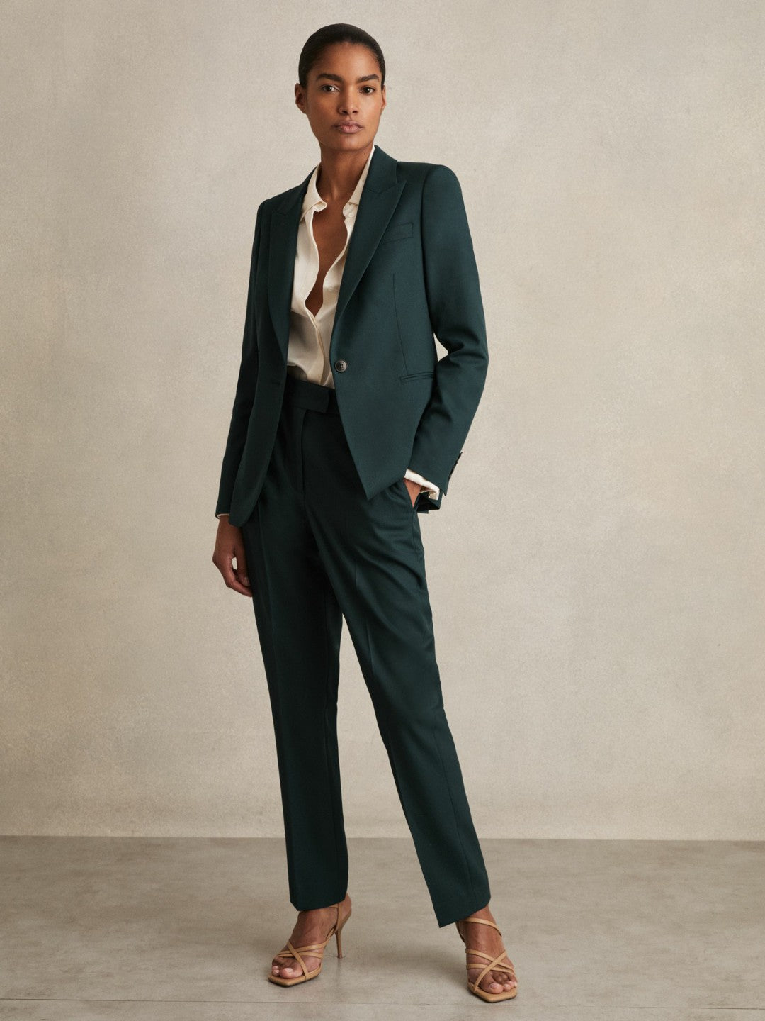 Petite Wool-Blend Slim-Fit Suit Trousers in Green | Reiss Women Exclusive