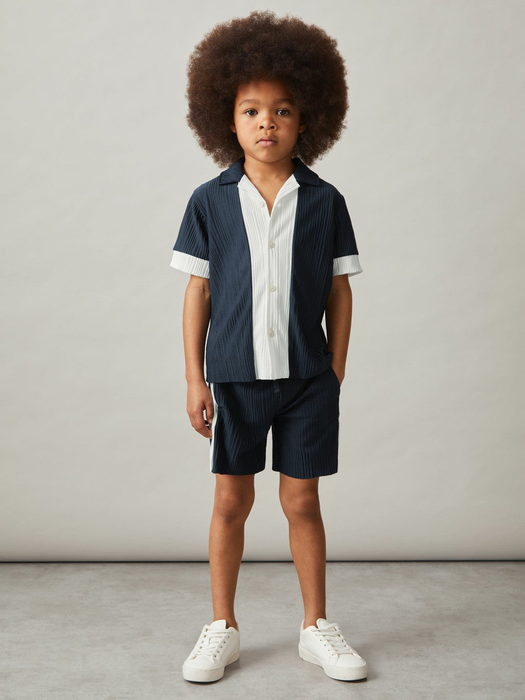 3-9 yrs Plissé Colour-Block Shorts in Navy/White | Reiss Children & Baby Trending