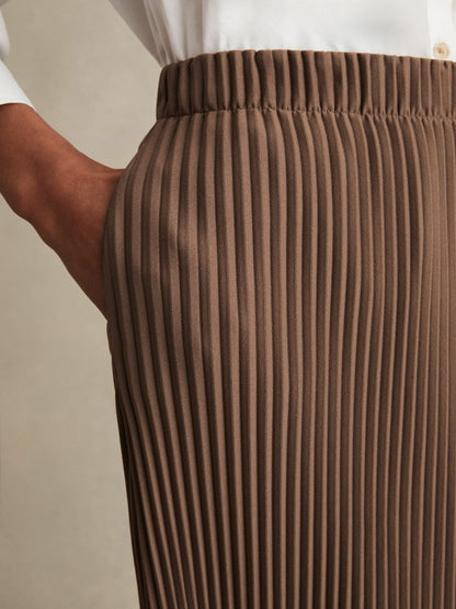 Pleated Jersey Midi Skirt in Chocolate | Reiss Women Trending