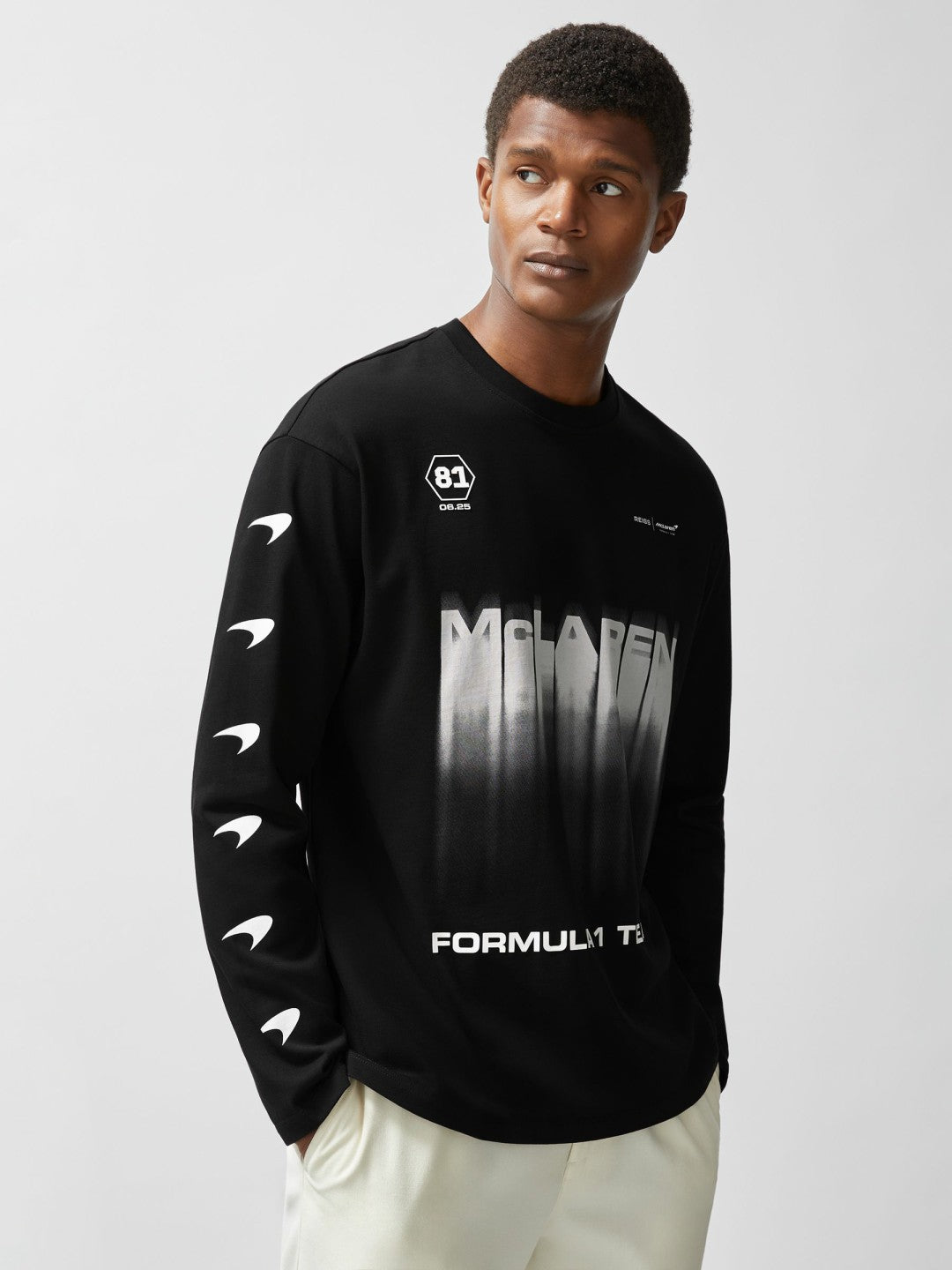 McLaren F1 Team British GP T-Shirt Unisex Fit in Black | Reiss Men Premium