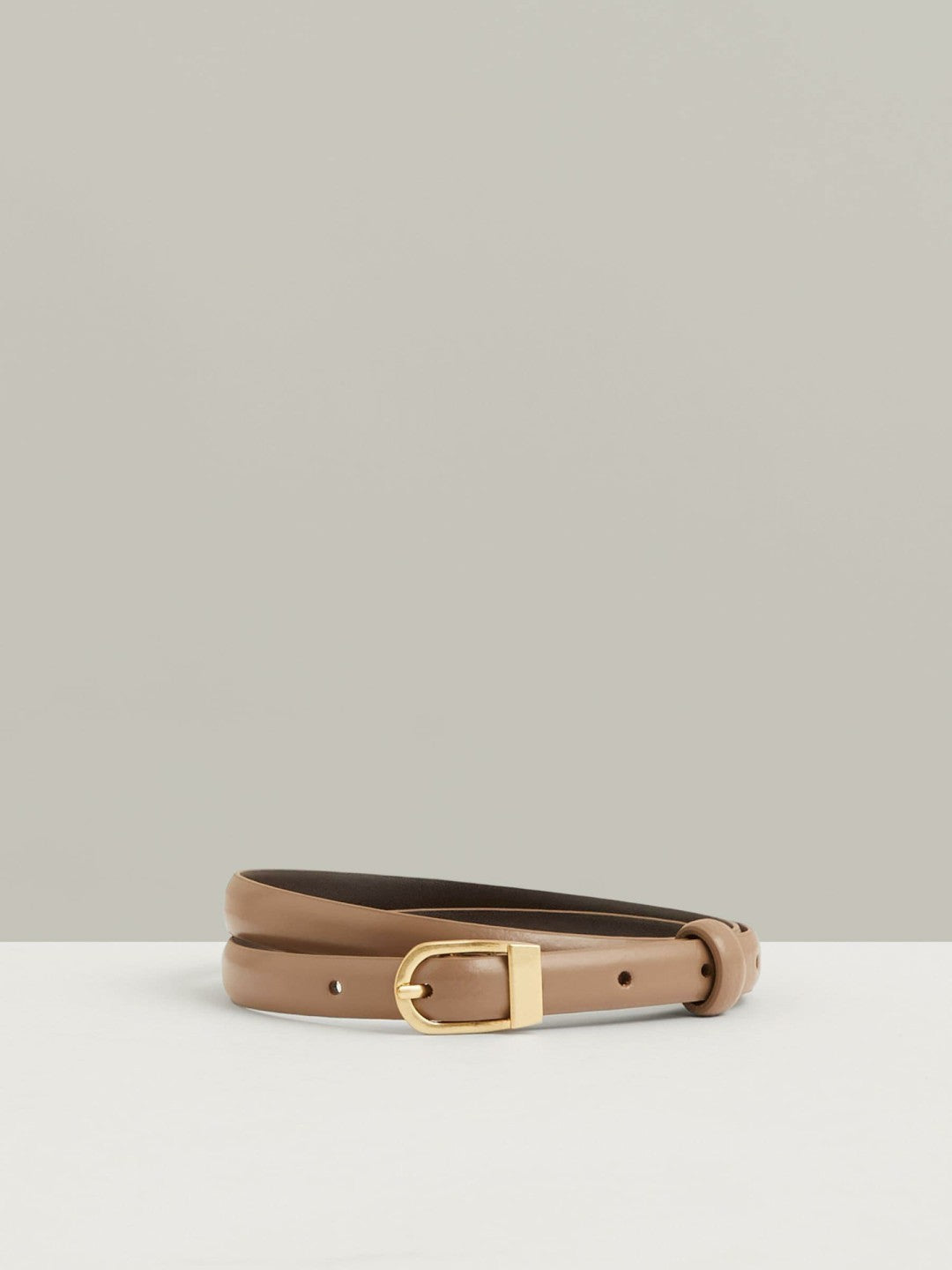 Leather Curved-Buckle Skinny Belt in Taupe | Reiss Women New