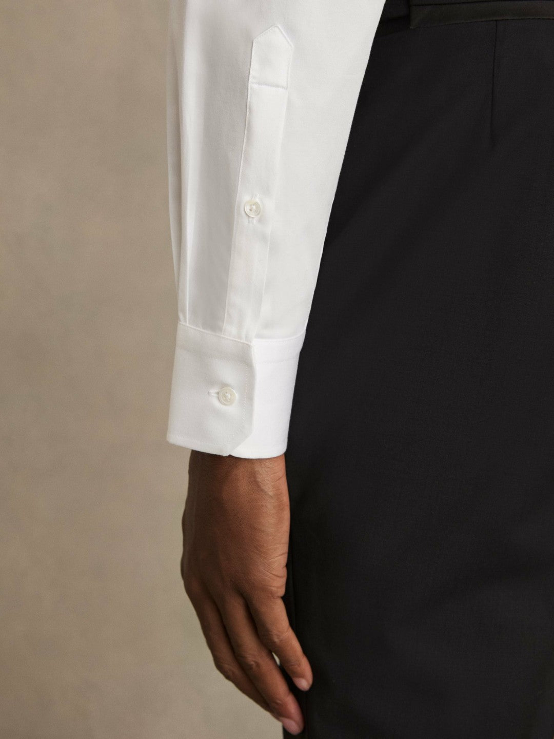 Regular Fit Cotton Double-Cuff Dinner Shirt Regular-Fit in White | Reiss Men Recommended