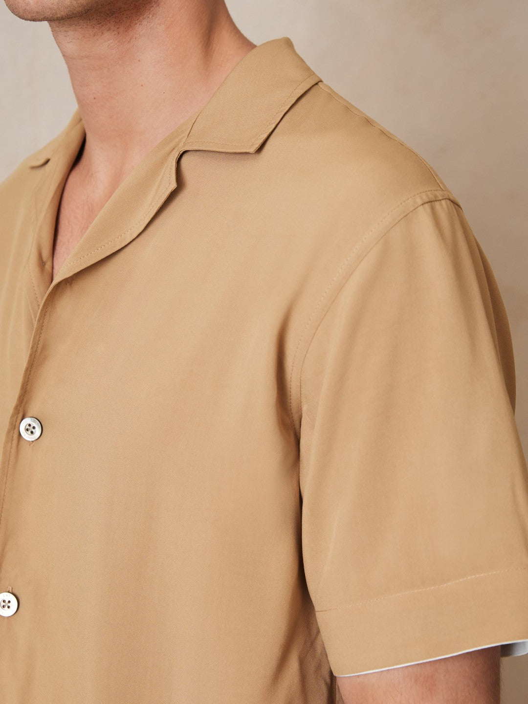 | Ché Stripe-Cuff Shirt in Camel | Reiss Men Premium
