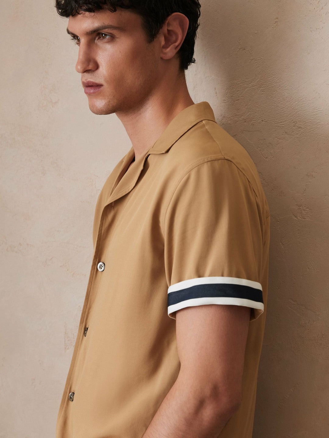 | Ché Stripe-Cuff Shirt in Camel | Reiss Men Premium