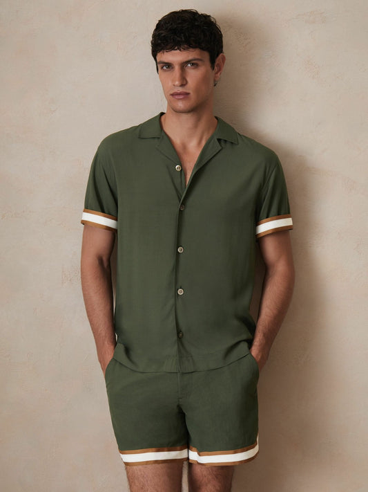 | Ché Stripe-Cuff Shirt in Pine Green | Reiss Men Trending
