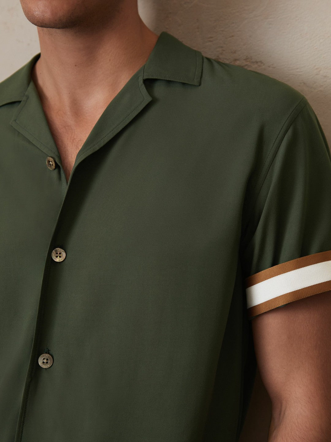 | Ché Stripe-Cuff Shirt in Pine Green | Reiss Men Trending