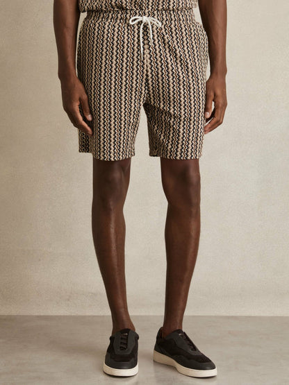 Zig-Zag Knit Drawstring Shorts in Tobacco Brown | Reiss Men Signature