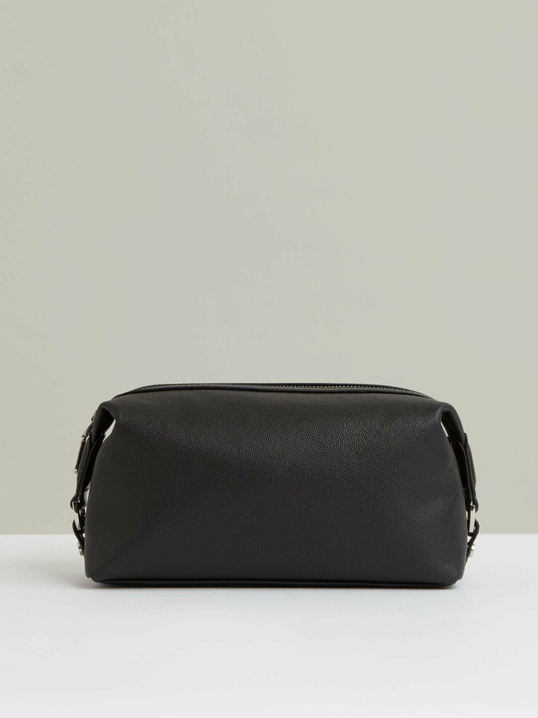 Micro-Grain Leather Washbag in Black | Reiss Men Premium