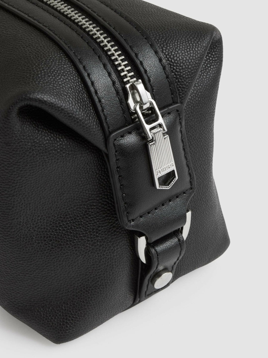 Micro-Grain Leather Washbag in Black | Reiss Men Premium