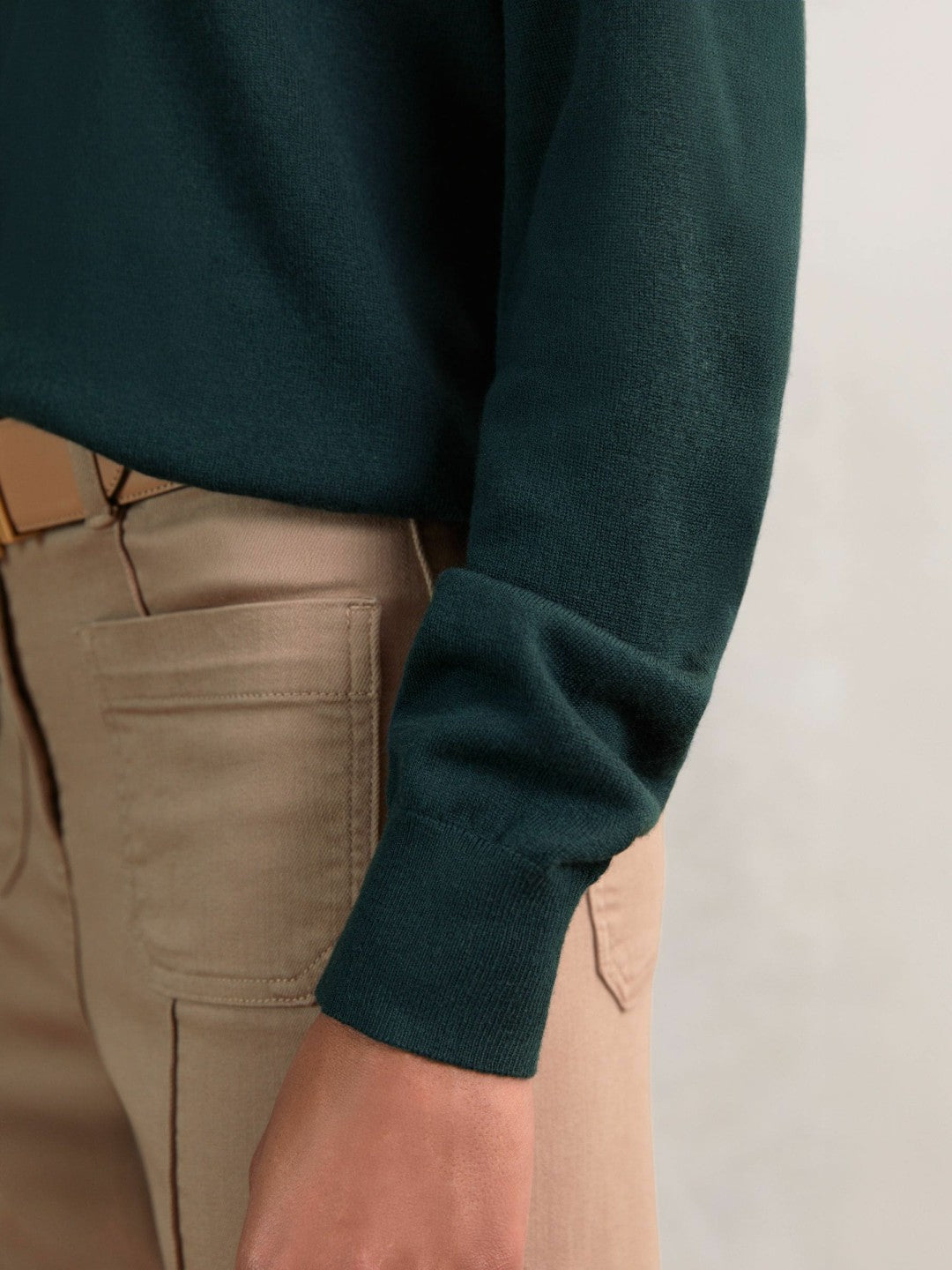 Merino Wool Crew-Neck Jumper in Green | Reiss Women Featured