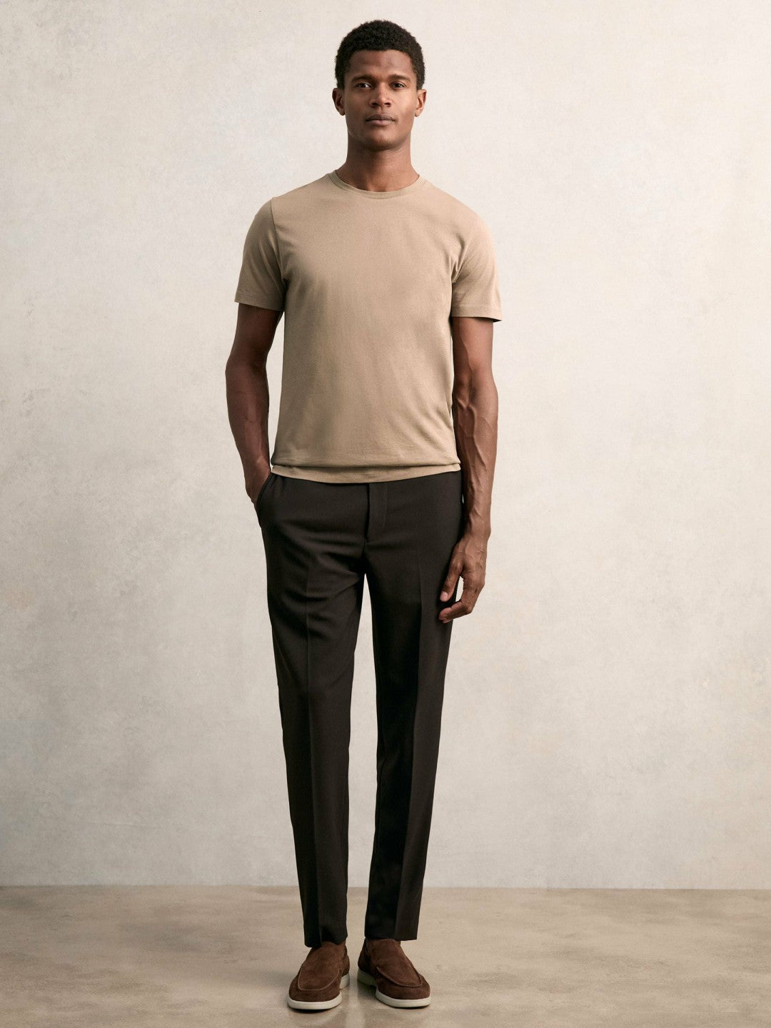 Cotton Crew Neck T-Shirt in Light Taupe Brown | Reiss Men Signature