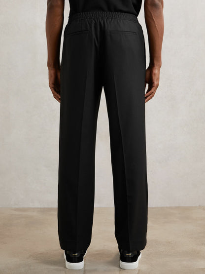 Relaxed-Fit Twill Drawstring Trousers in Black | Reiss Men Signature