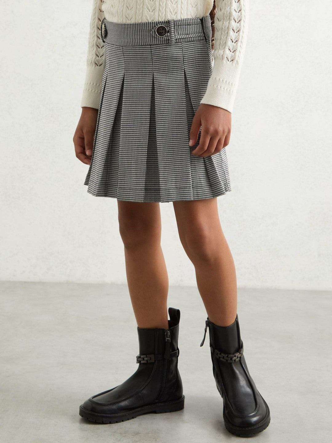 Houndstooth-Check Pleated Skirt in Black/White | Reiss Children & Baby Featured