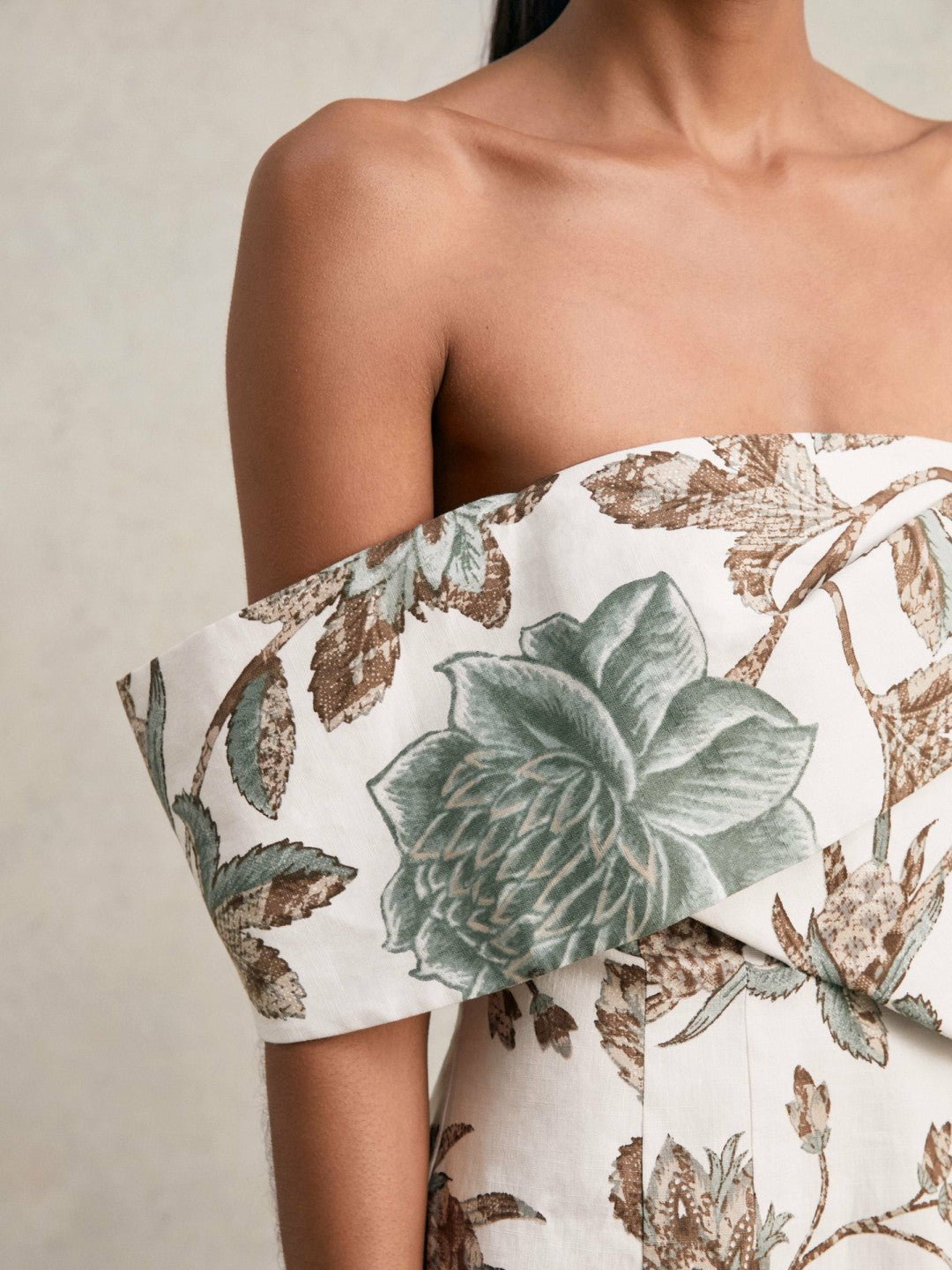 Sculpted Off-Shoulder Floral Mini Dress Linen-Cotton in Ivory | Reiss Women Exclusive