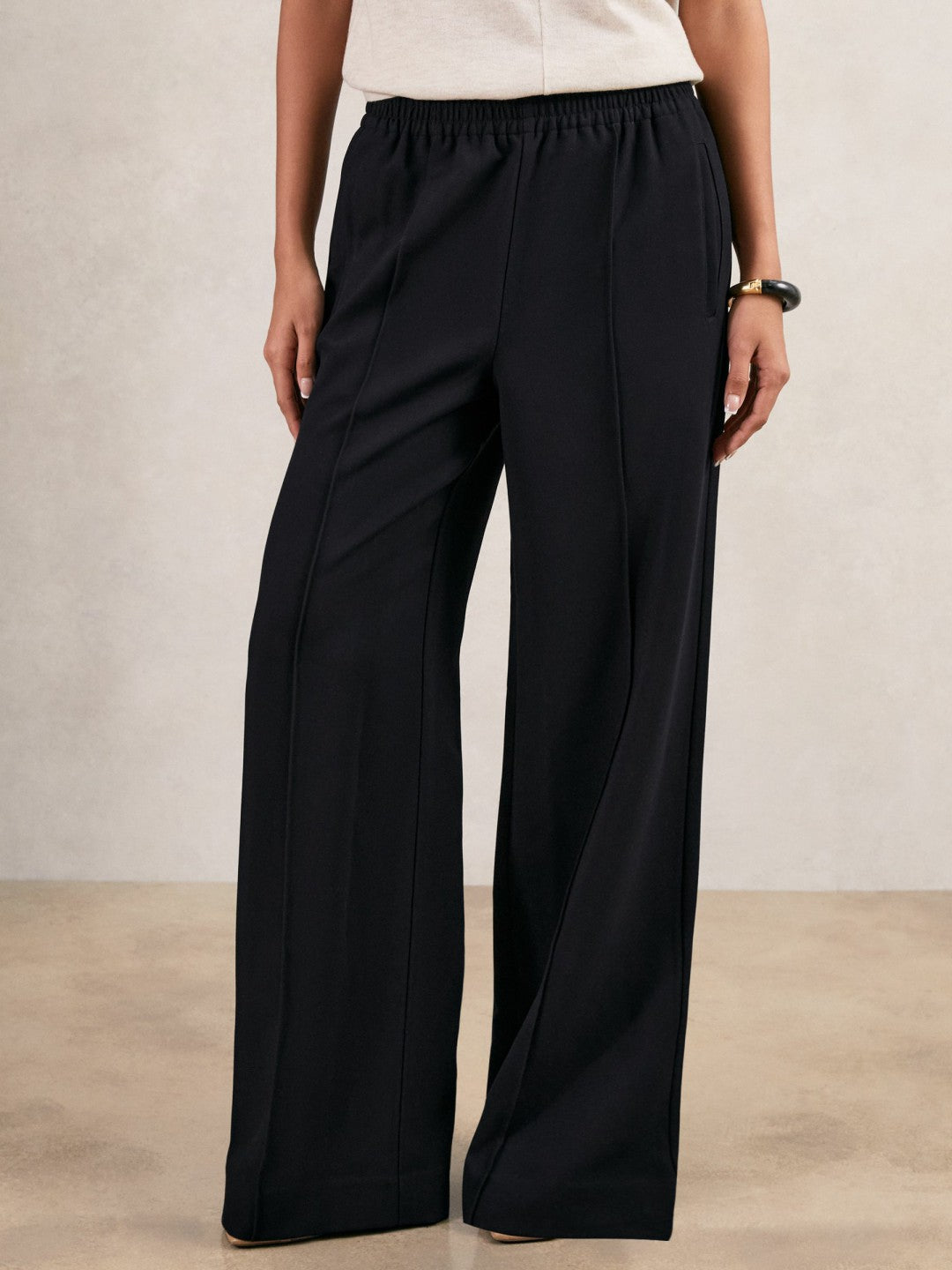 Petite Wide Leg Elasticated Waist Trousers in Navy | Reiss Women Trending