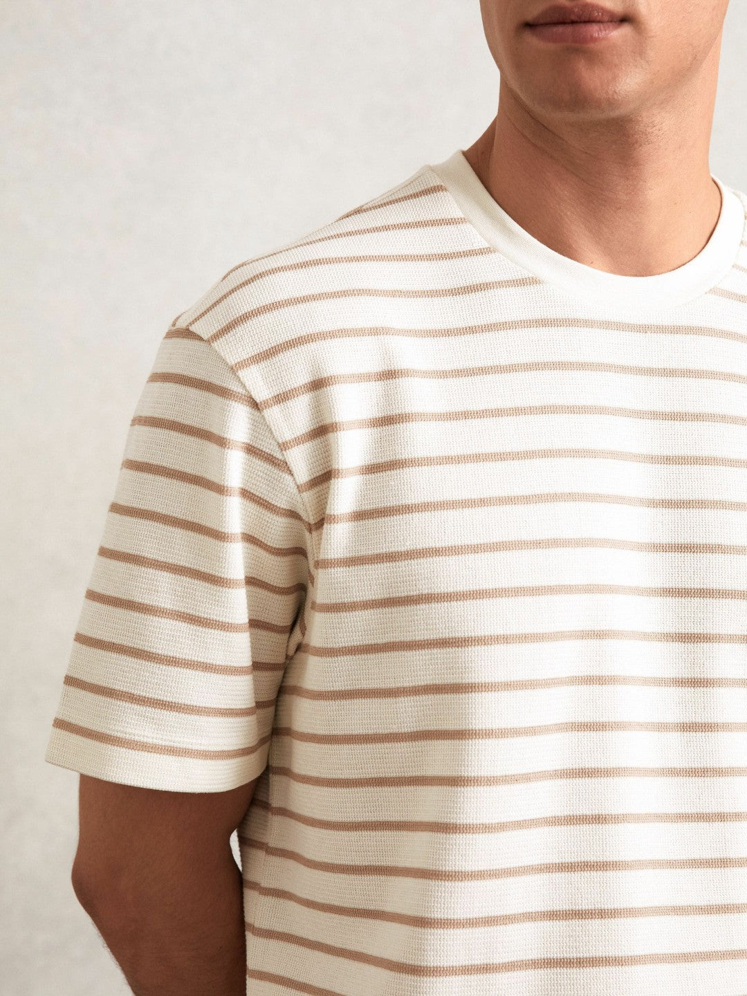 Cotton Textured Stripe T-Shirt in Oatmeal/White | Reiss Men Trending