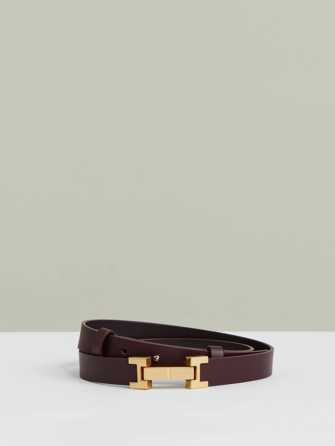 Leather Square Hinge Belt in Burgundy | Reiss Women Exclusive