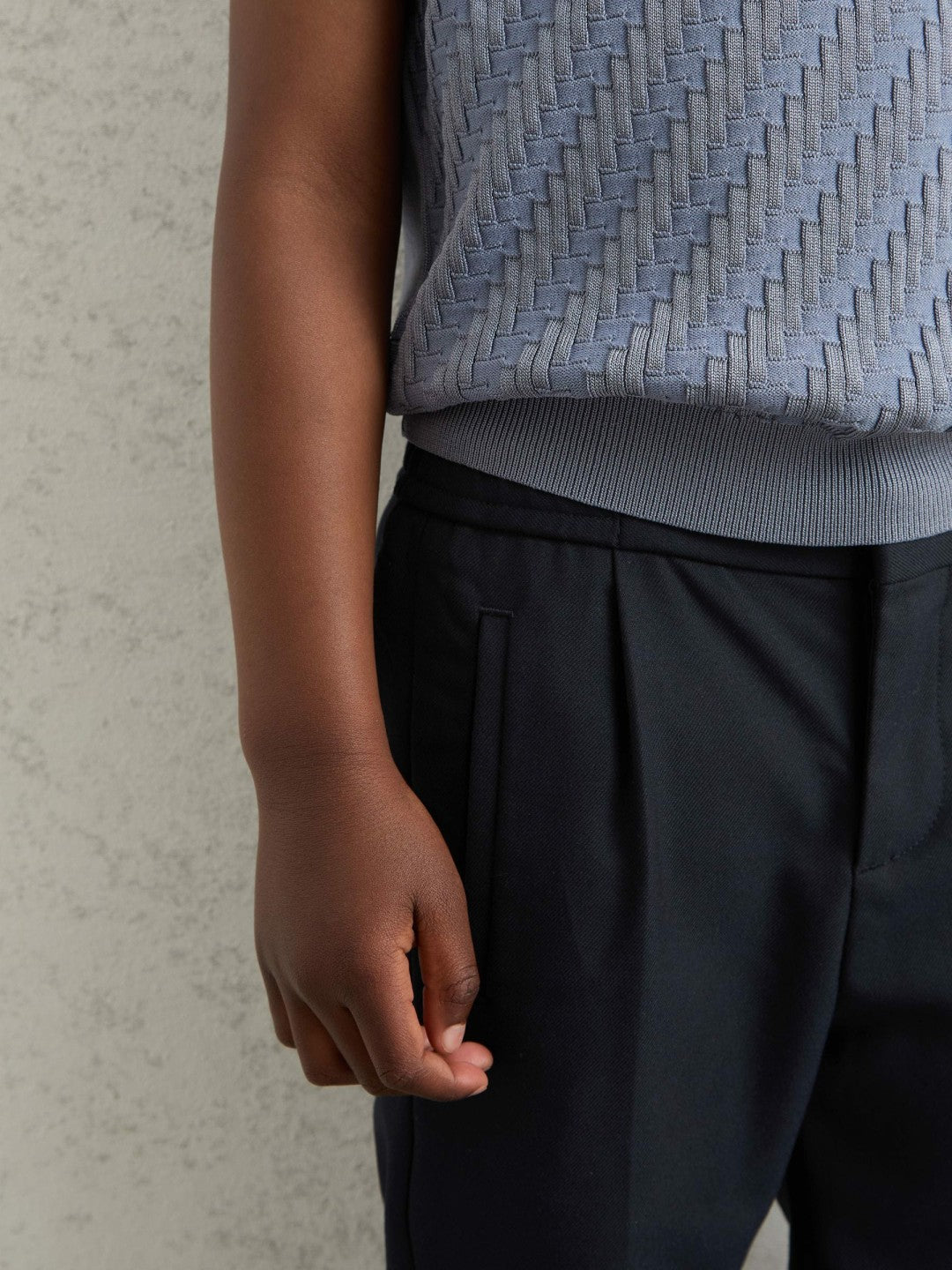 9-13 yrs Relaxed-Fit Pleated Tapered Trousers in Navy | Reiss Children & Baby Premium