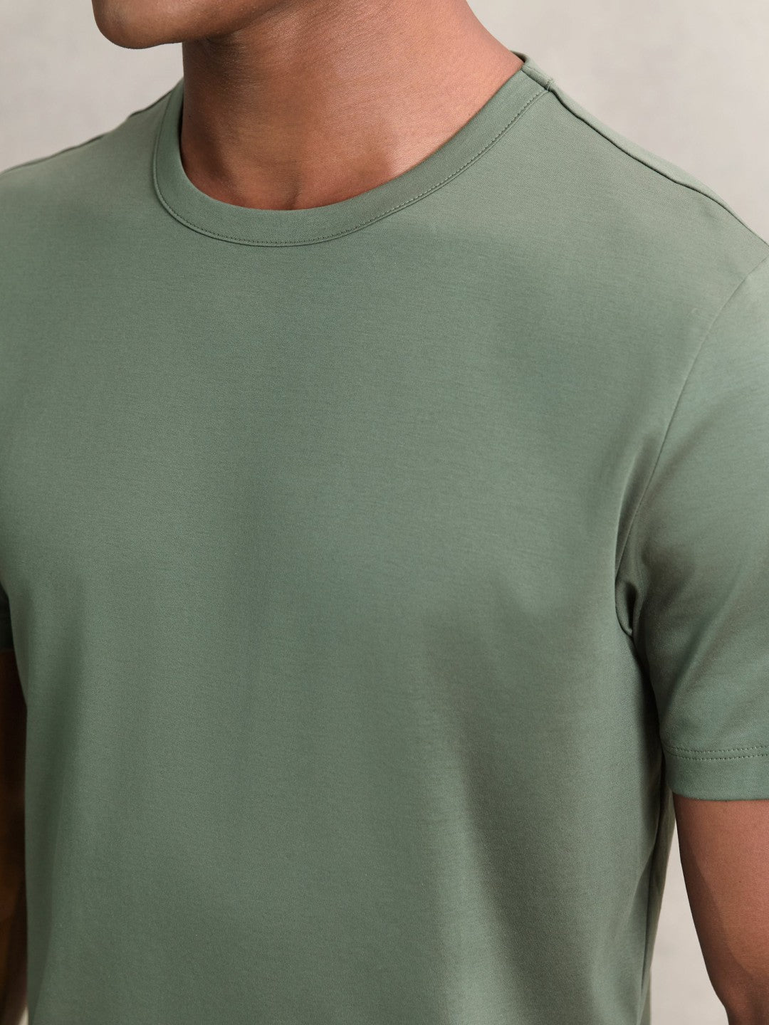 Airwater-Cotton Crew-Neck T-Shirt in Kale Green | Reiss Men Featured