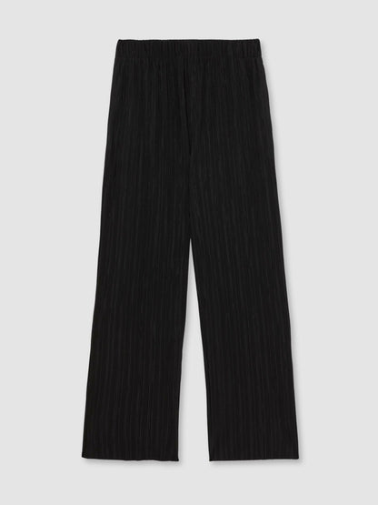 Plissé Wide Leg Trousers in Black | Reiss Men Best Seller