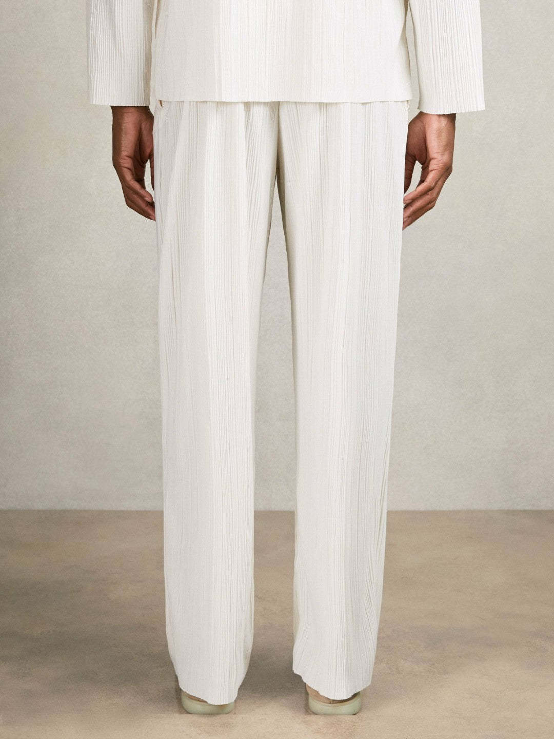 Plissé Wide Leg Trousers in Off White | Reiss Men Popular