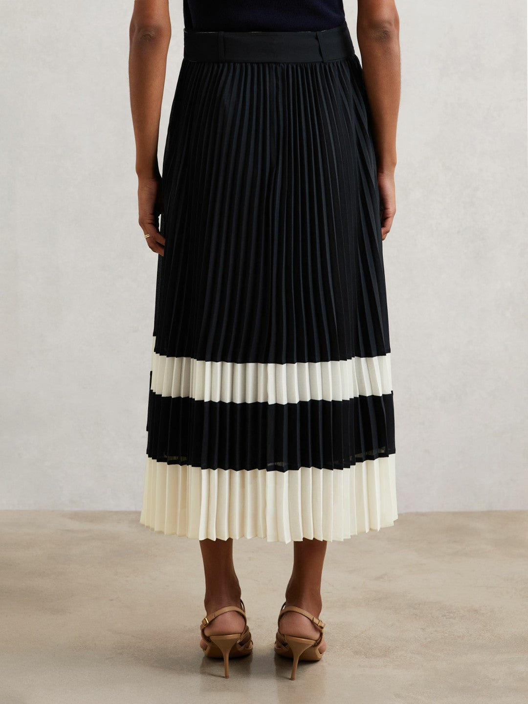Belted Pleated Midi Skirt in Navy/Ivory | Reiss Women Recommended