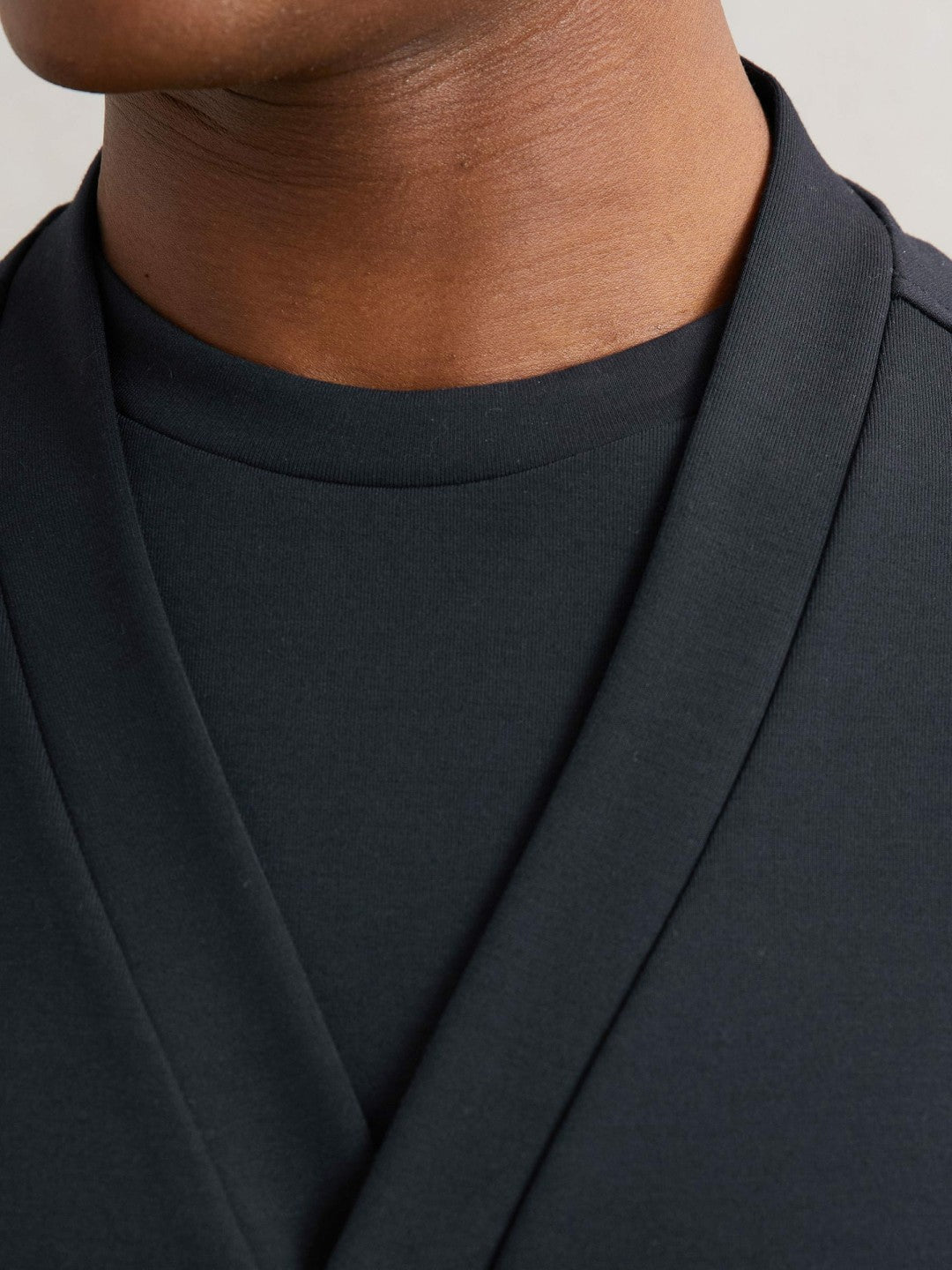 V-Neck Interlock Jersey Cardigan in Navy | Reiss Men New