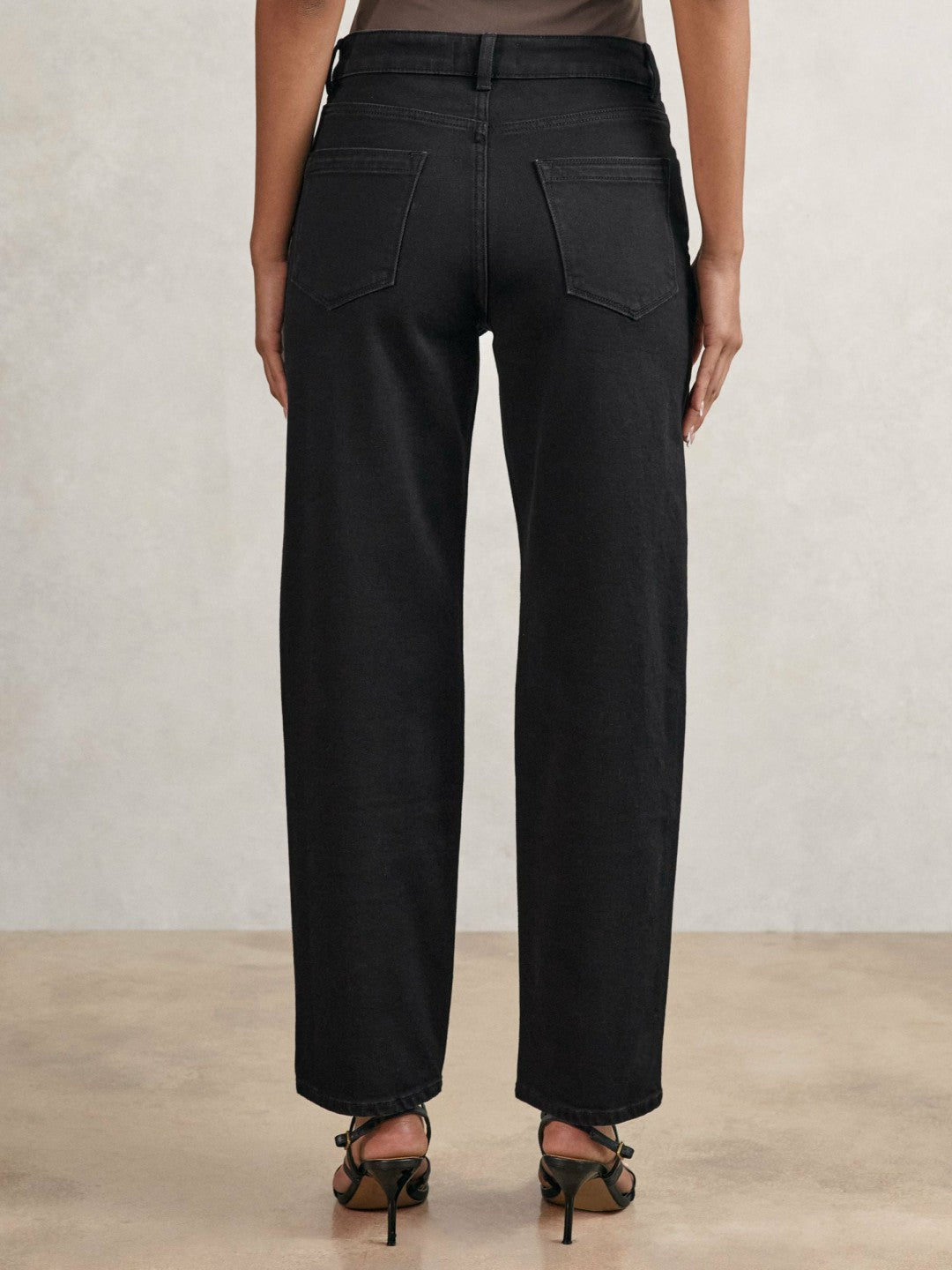 Petite Mid Rise Straight Leg Jeans in Black | Reiss Women New